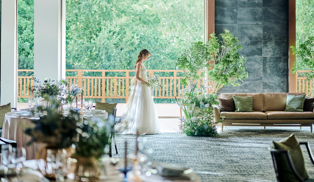 花嫁様に大人気のJUNOブランドのドレス2着＆タキシード1着（60万円相当）をプレゼント